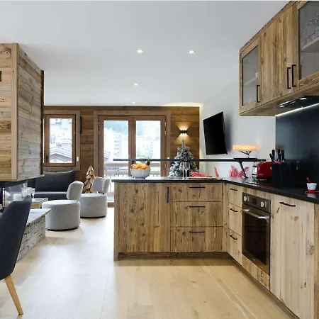 De Charme 93m2 A 1650 - 7 Pers - Centre Station - Balcon Ensoleille - Proche Pistes - Fr-1-631-117 Apartment *