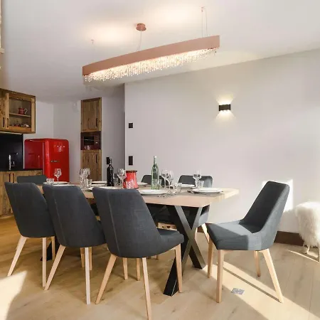 De Charme 93m2 A 1650 - 7 Pers - Centre Station - Balcon Ensoleille - Proche Pistes - Fr-1-631-117 Apartment